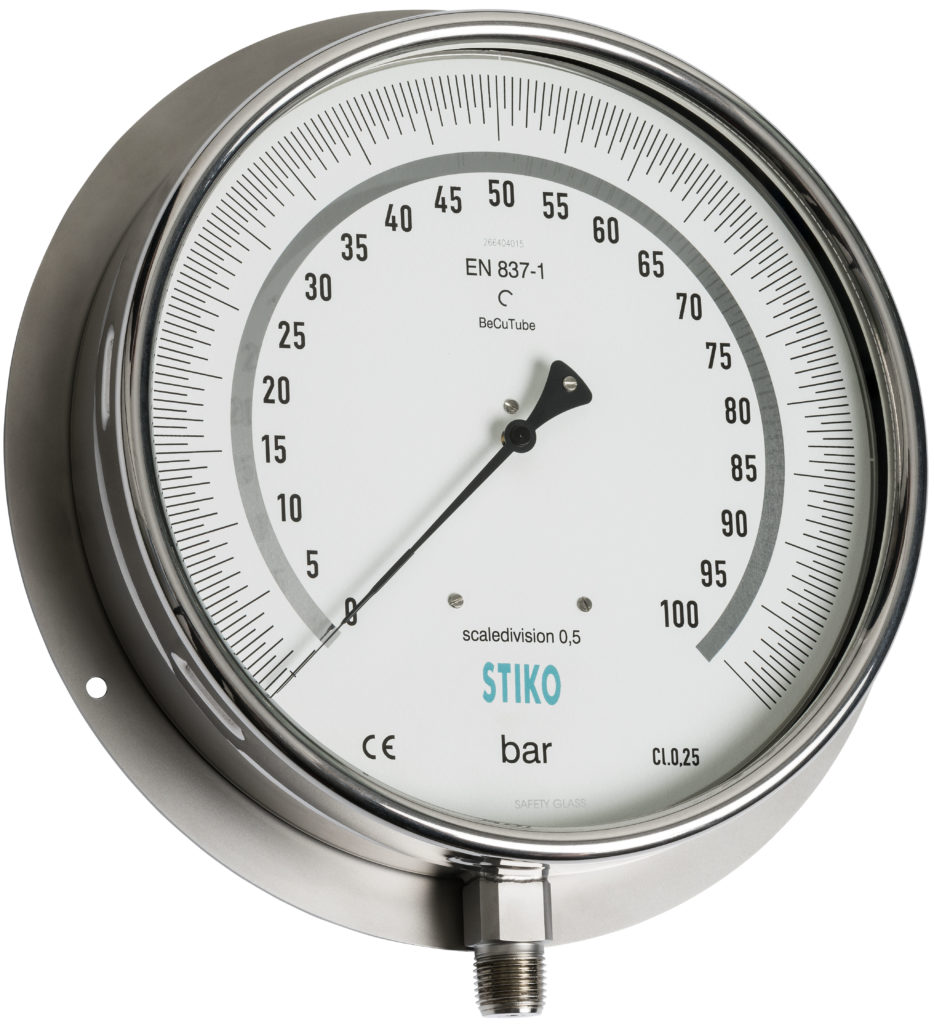 test pressure gauge with back flange